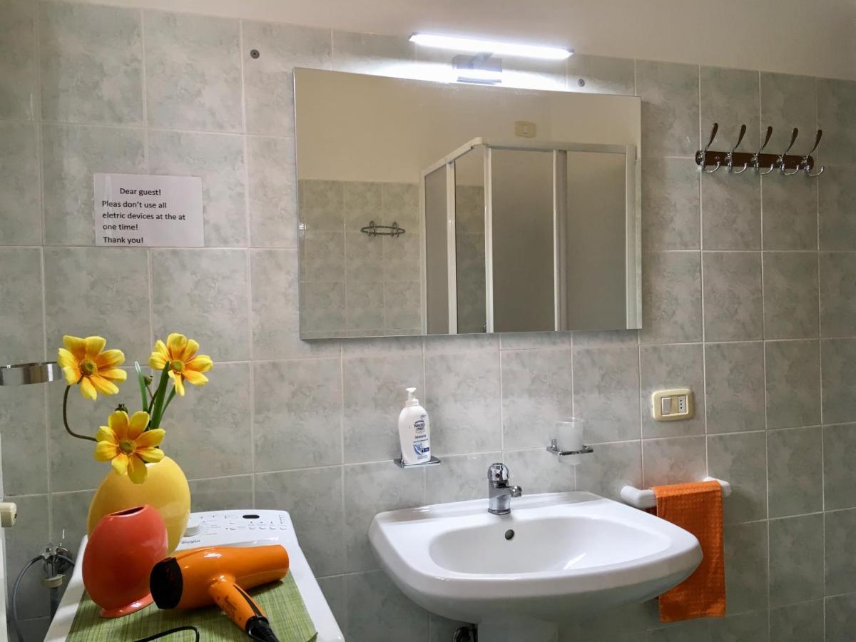 Irina'S House With View On Like And Swimming Pool Apartment ริวา ดิ ซอลโต ภายนอก รูปภาพ